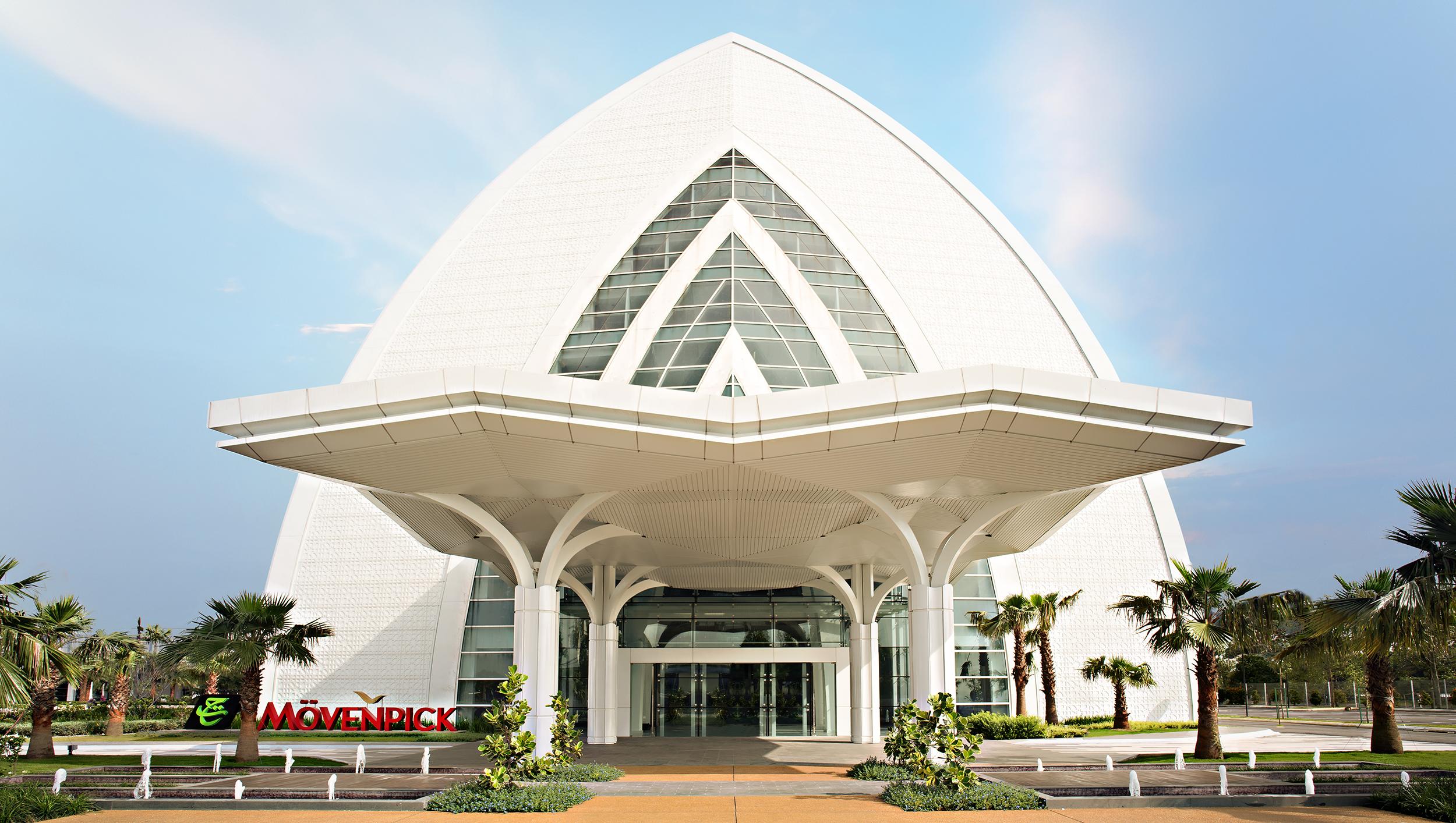 Hotel Movenpick & Convention Centre Klia 5*