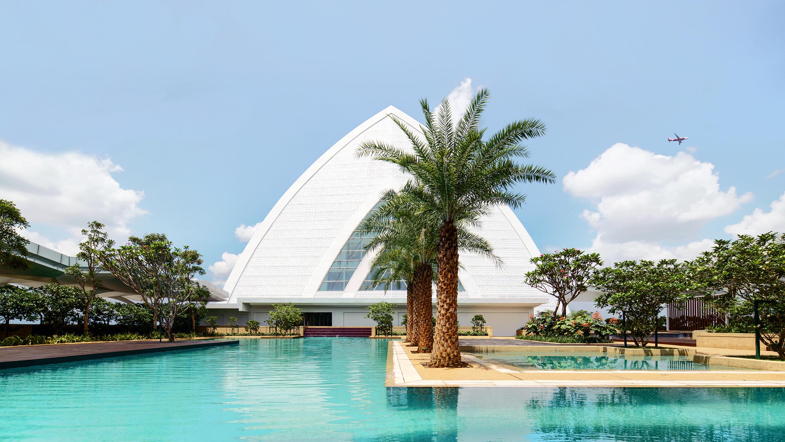 Movenpick & Convention Centre Klia 5*