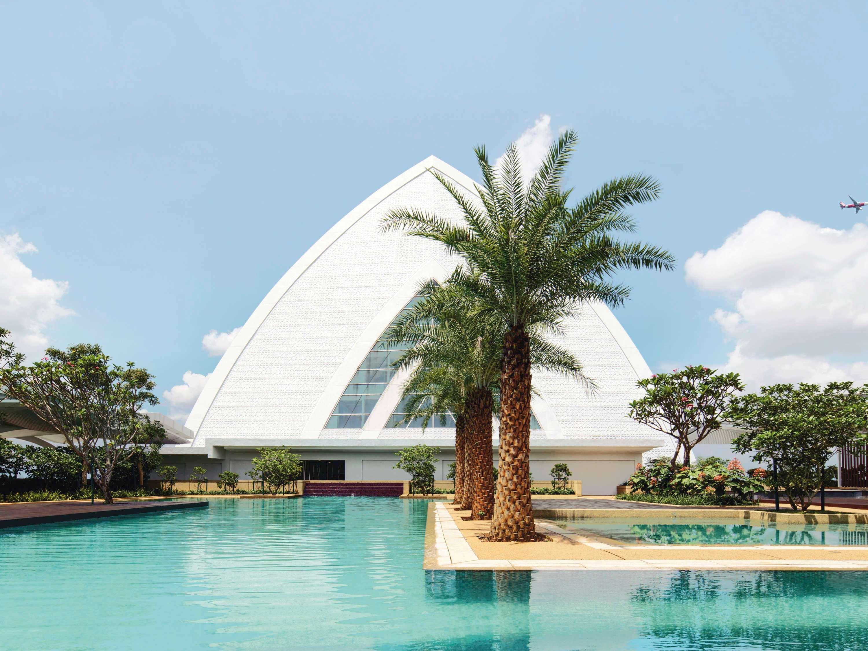 Movenpick & Convention Centre Klia Hotel 5*