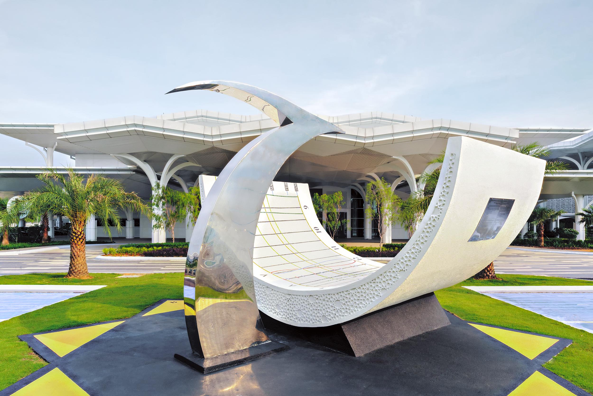 Hotel Movenpick & Convention Centre Klia