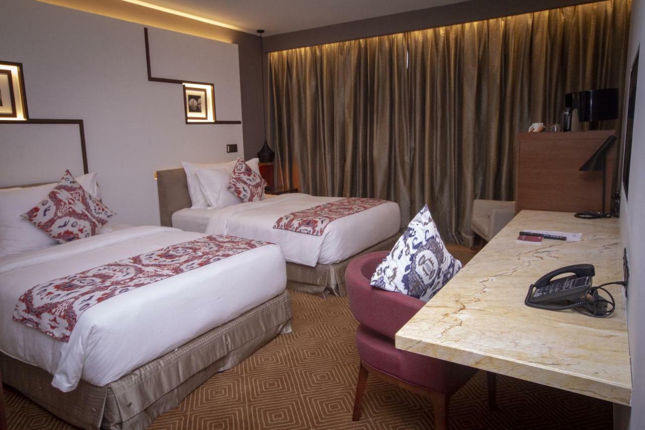 Movenpick & Convention Centre Klia Hotel