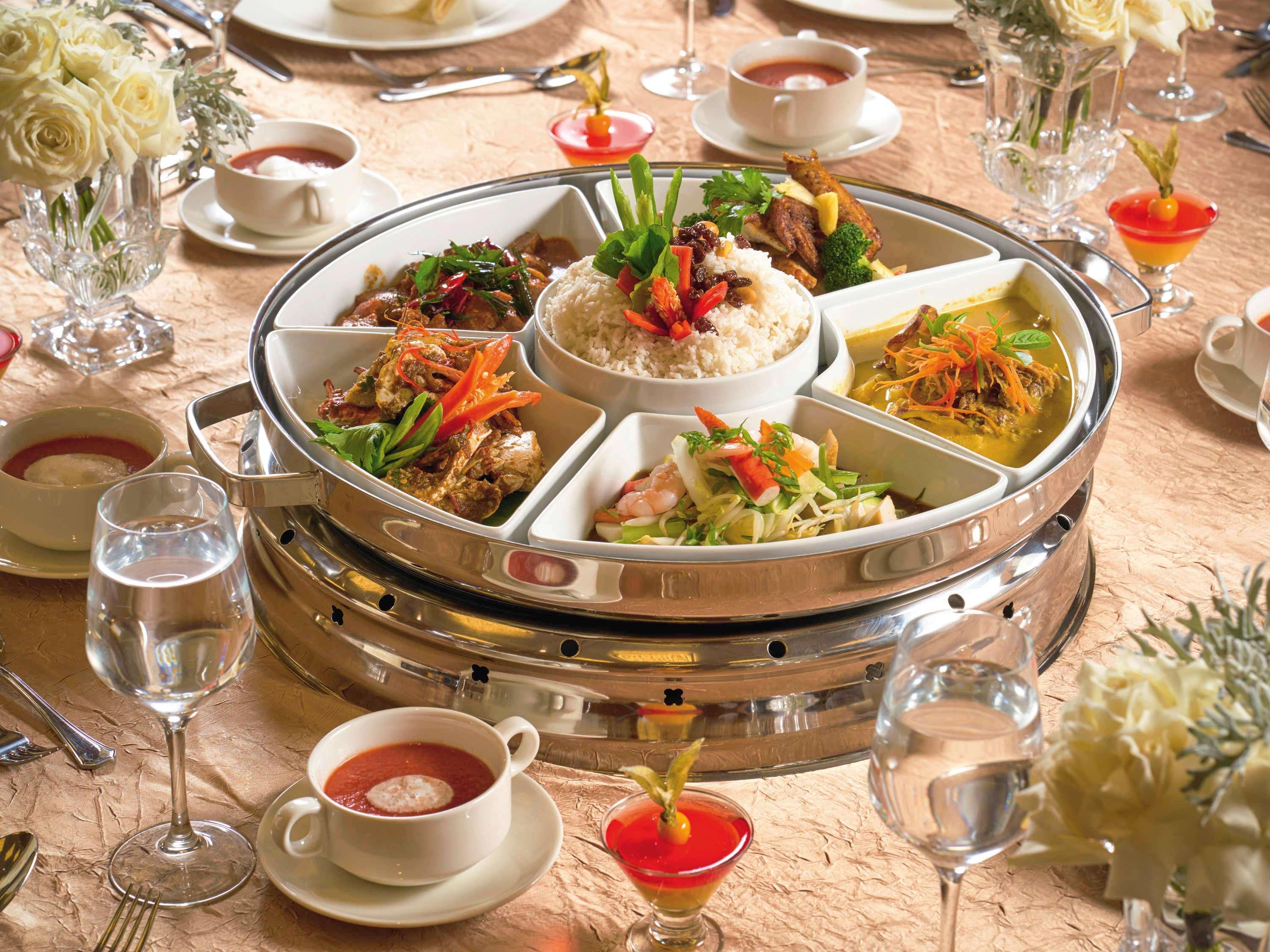 Hotel Movenpick & Convention Centre Klia 5*