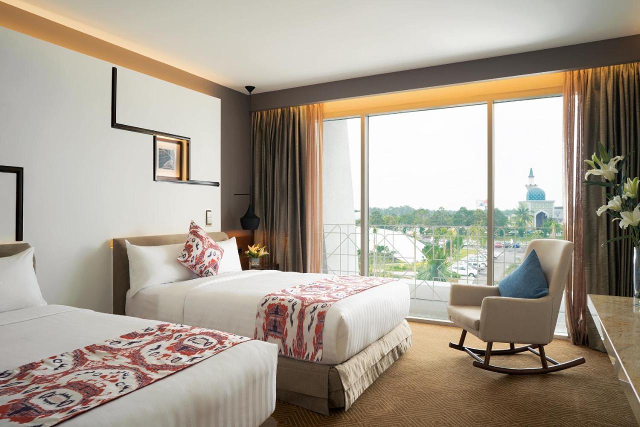 Movenpick & Convention Centre Klia Hotel 5*